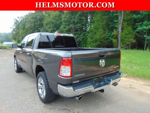 Used 2022 RAM 1500 Big Horn AWD/4WD image 9