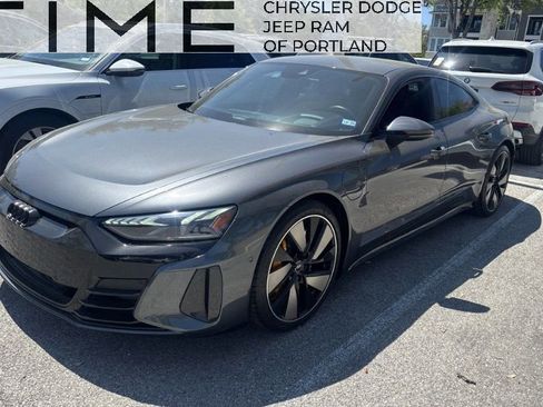 Used 2022 Audi RS e-tron GT w/ Carbon Performance Package AWD/4WD image 1