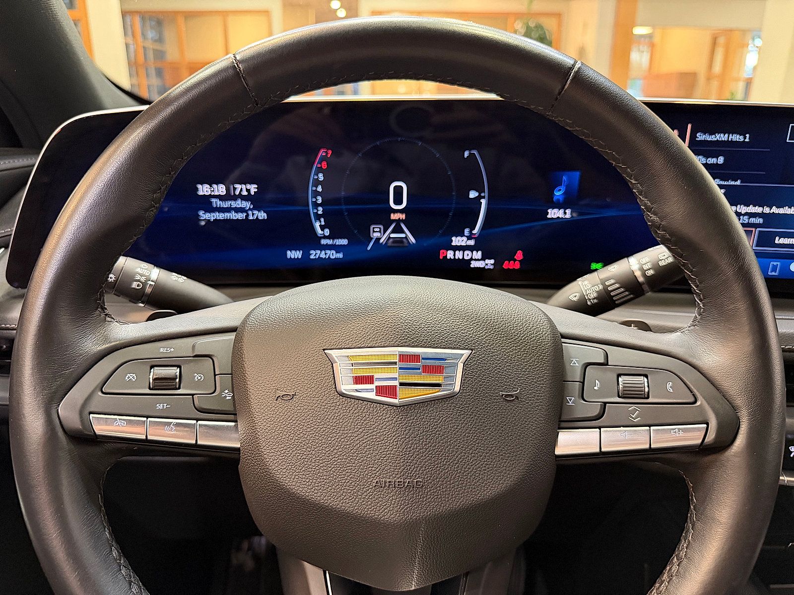 Used 2025 Cadillac XT4 Premium Luxury AWD/4WD image 21