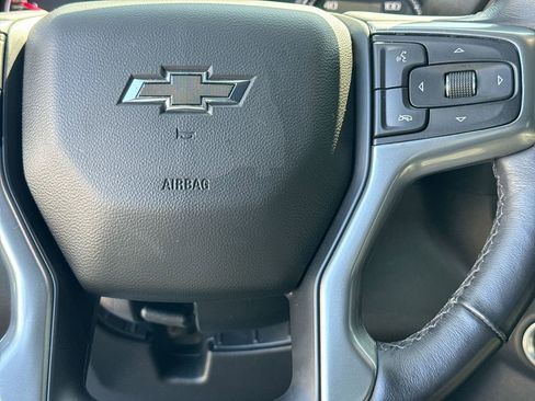 Used 2022 Chevrolet Silverado 1500 RST image 18