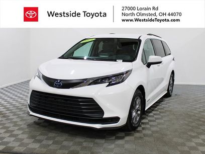 Certified 2021 Toyota Sienna LE