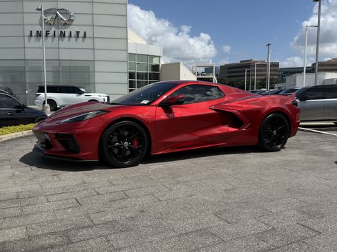 Used 2022 Chevrolet Corvette Stingray Premium Conv w/ Z51 Performance Package RWD image 4