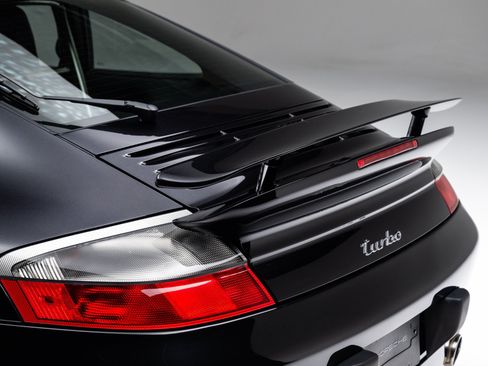Used 2003 Porsche 911 Turbo AWD/4WD image 38