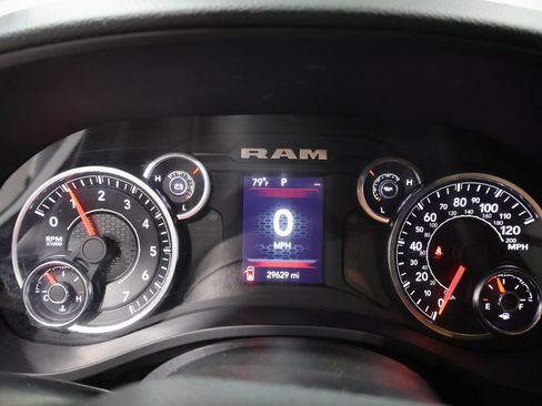 Used 2024 RAM 1500 Big Horn AWD/4WD image 35