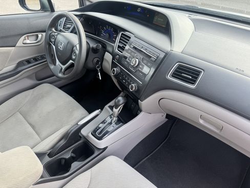 Used 2013 Honda Civic LX image 19
