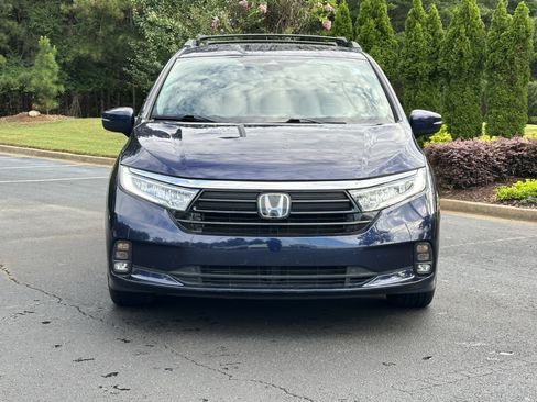 Used 2023 Honda Odyssey EX-L image 3