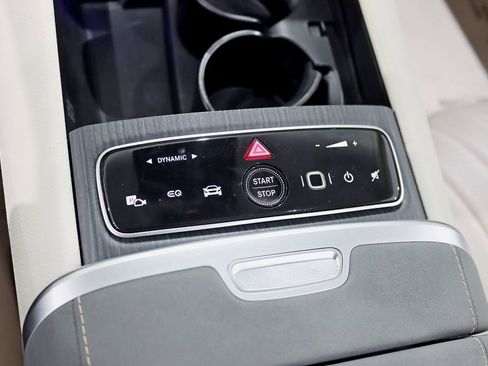 Used 2022 Mercedes-Benz EQS 580 580 image 29