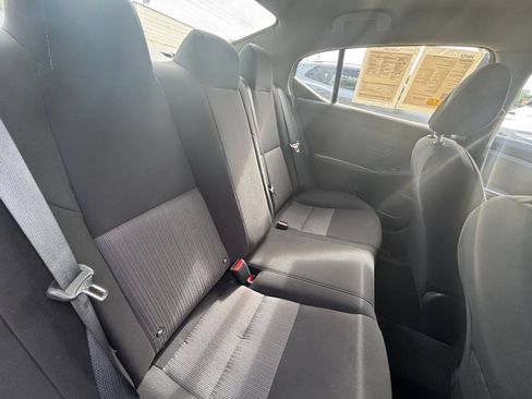Used 2025 Nissan Sentra SV FWD image 33