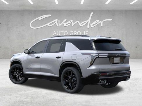 New 2026 Chevrolet Traverse RS image 3