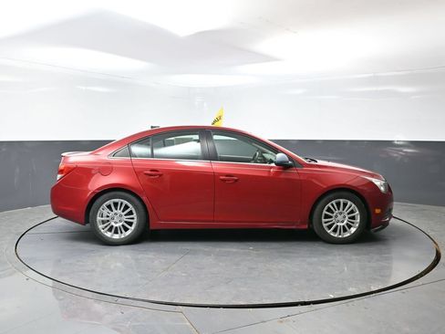 Used 2012 Chevrolet Cruze Eco FWD image 4