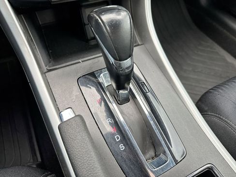 Used 2015 Honda Accord Sport image 17