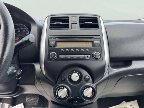 Used 2014 Nissan Versa Note SV FWD image 30
