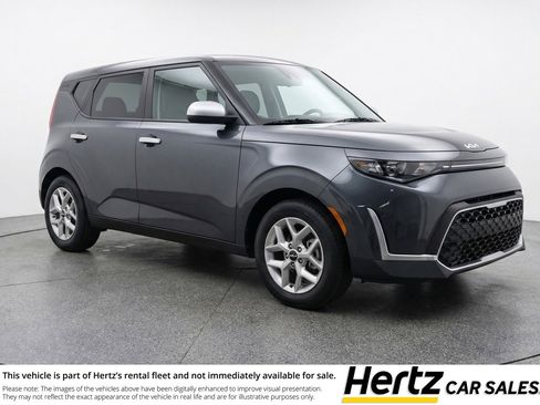 Used 2025 Kia Soul LX w/ LX Technology Package FWD image 1