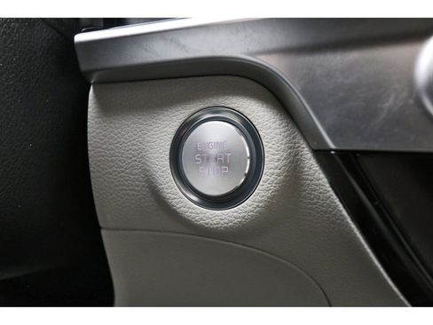Used 2023 Kia Telluride S AWD/4WD image 31