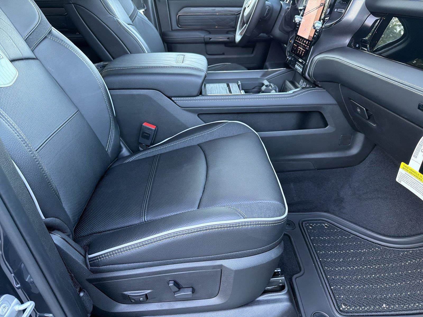 New 2027 RAM 2500 Limited AWD/4WD image 13
