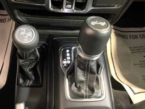 Used 2024 Jeep Wrangler High Altitude image 6