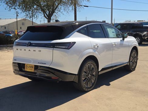 New 2026 Nissan Murano Platinum image 3