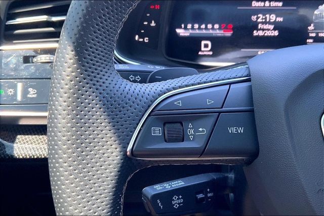 Used 2023 Audi SQ7 Prestige AWD/4WD image 21