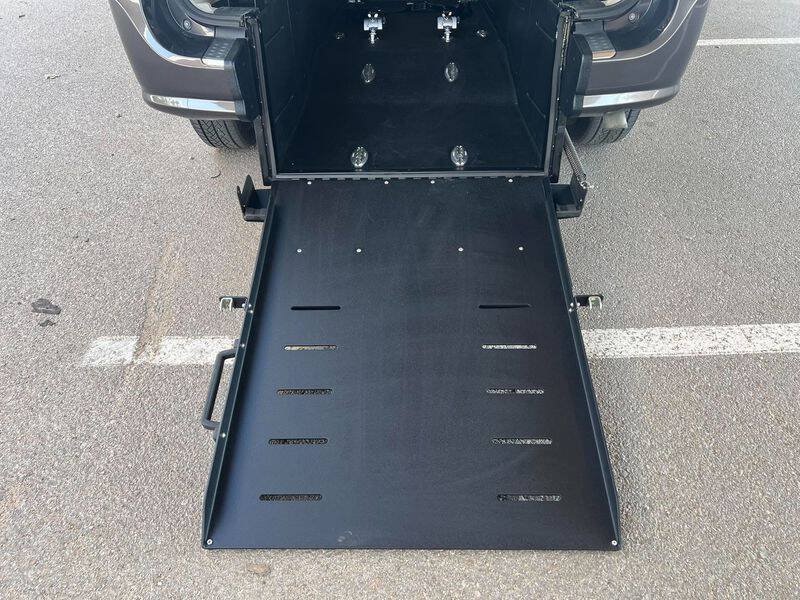 Used 2019 Dodge Grand Caravan SE w/ UConnect Hands-Free Group FWD image 45