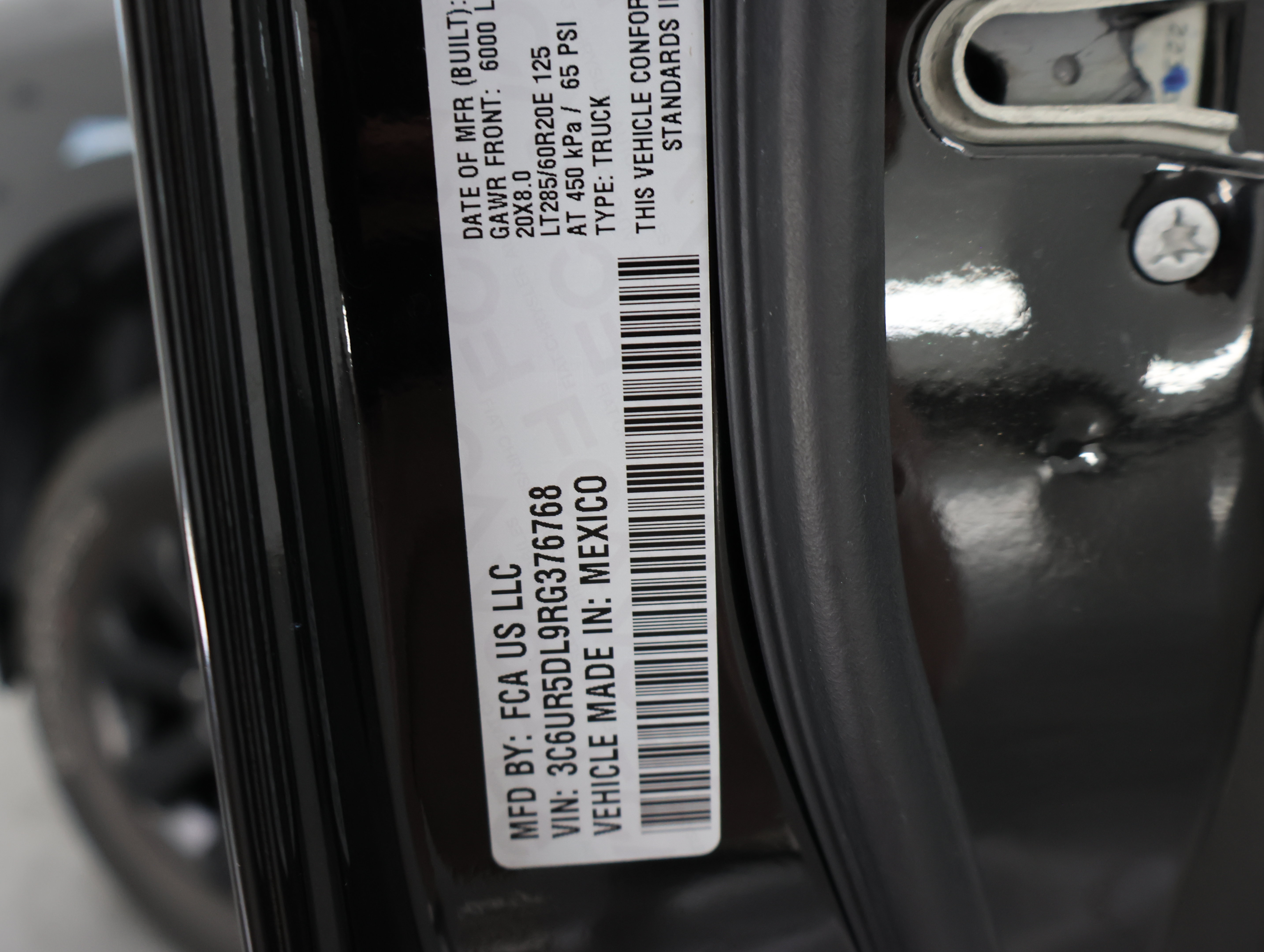 Used 2024 RAM 2500 Big Horn w/ Night Edition AWD/4WD image 64