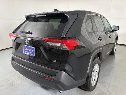 Used 2025 Toyota RAV4 LE FWD image 8