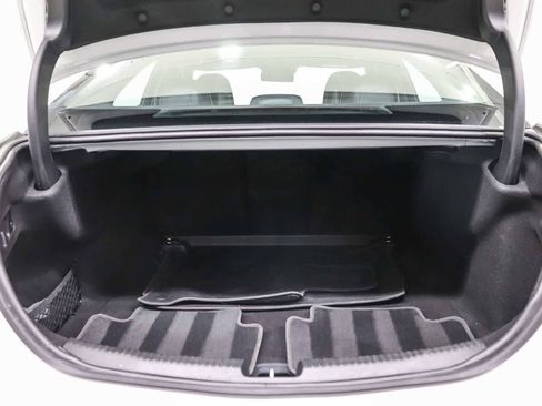 Used 2022 Mercedes-Benz C 300 Sedan image 27