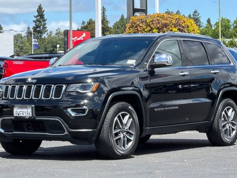 Used 2021 Jeep Grand Cherokee Limited w/ Premium Lighting Group AWD/4WD image 9