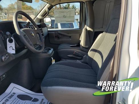 New 2025 Chevrolet Express 2500 w/ Driver Convenience Package image 13