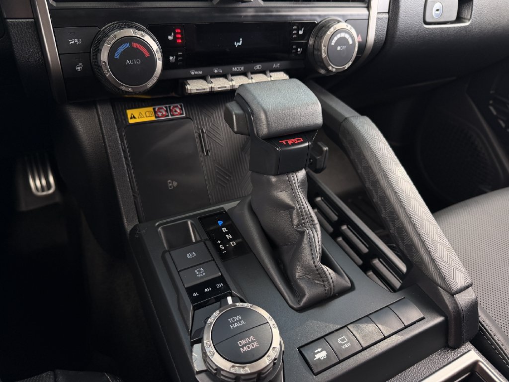 Used 2025 Toyota 4Runner TRD Sport Premium w/ Tow Technology Package AWD/4WD image 19
