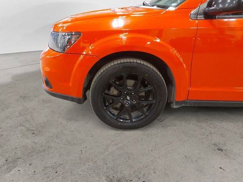 Used 2019 Dodge Journey SE w/ Blacktop Package AWD/4WD image 14
