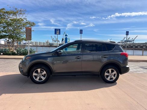 Used 2015 Toyota RAV4 XLE image 2
