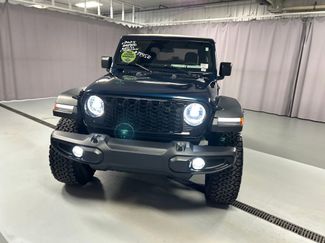 Used 2025 Jeep Wrangler Sport AWD/4WD video 2