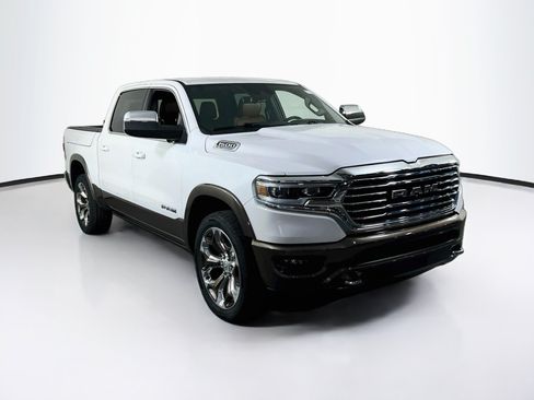 Used 2023 RAM 1500 Limited AWD/4WD image 3