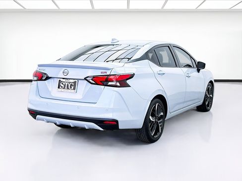 Used 2023 Nissan Versa SR w/ Trunk Package image 4