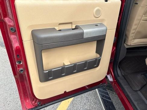 Used 2015 Ford F350 Lariat RWD image 21