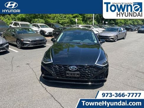 Certified 2023 Hyundai Sonata SEL FWD image 1