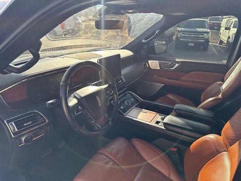 Used 2020 Lincoln Navigator L Reserve w/ Equipment Group 208A Reserve image 67