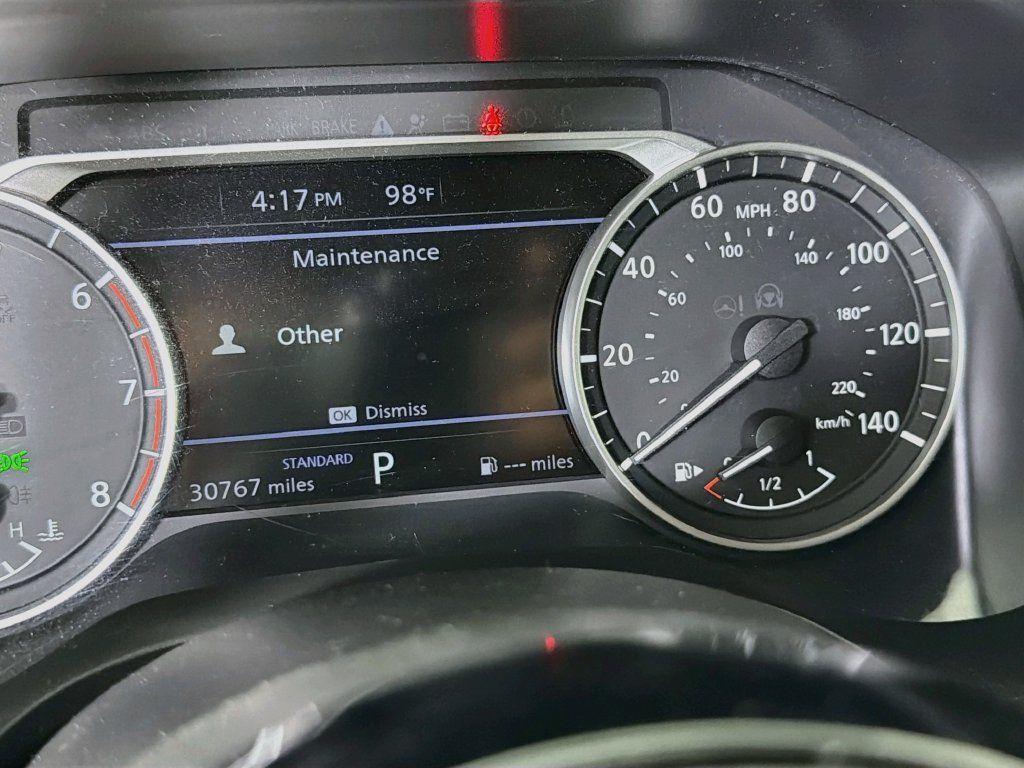 Used 2023 Nissan Rogue SV FWD image 16