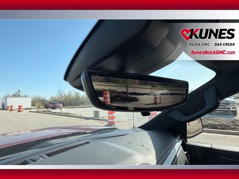 Used 2024 GMC Sierra 1500 AT4 w/ Technology Package AWD/4WD image 19