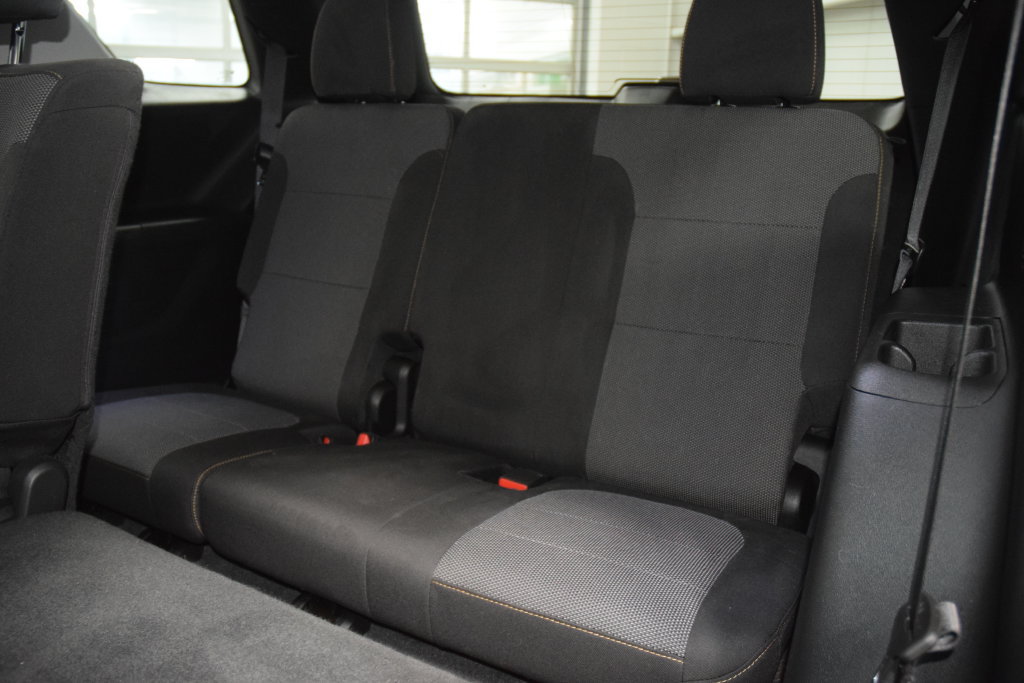 Used 2020 Chevrolet Traverse LT AWD/4WD image 45