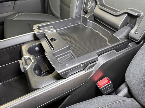 New 2026 RAM 1500 4x4 Crew Cab image 30