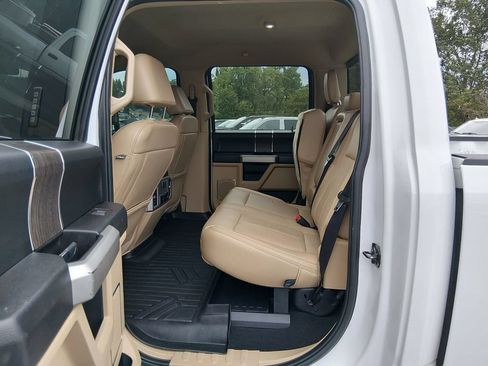 Used 2021 Ford F250 Lariat w/ Lariat Value Package AWD/4WD image 14