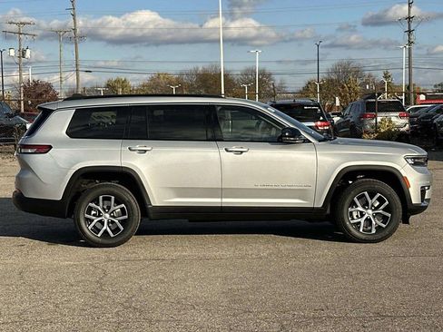 New 2025 Jeep Grand Cherokee L Limited image 2