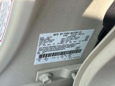 Used 2025 Ford Mustang Mach-E Premium image 25