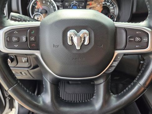 Used 2021 RAM 1500 Big Horn RWD image 33