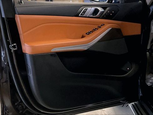 Used 2023 BMW X5 xDrive45e w/ Executive Package image 21