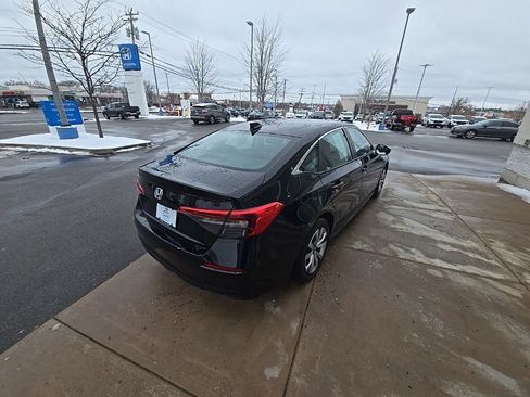 Certified 2023 Honda Civic LX image 3