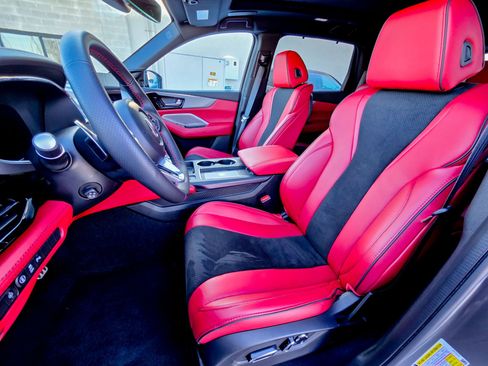 Used 2025 Acura MDX A-Spec image 28