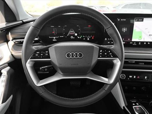 Certified 2025 Audi Q5 Premium Plus w/ Premium Plus AWD/4WD image 6