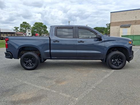 Used 2021 Chevrolet Silverado 1500 Custom Trail Boss AWD/4WD image 7